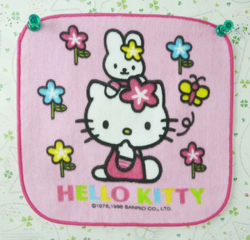 【震撼精品百貨】Hello Kitty 凱蒂貓~方巾/毛巾-粉紅色底+小花-側坐造型
