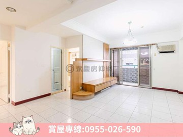 鳳山文山特區｜稀有大廈｜雅致優質三房+車位｜高雄市鳳山區濱山街