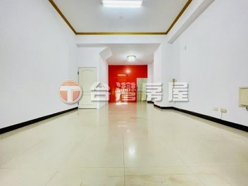 潭子臨10米路優質透店｜台中市潭子區潭興路一段