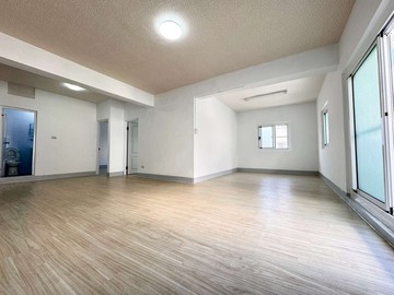 #右昌國中生活圈#明亮寬敞美公寓｜高雄市楠梓區久昌街