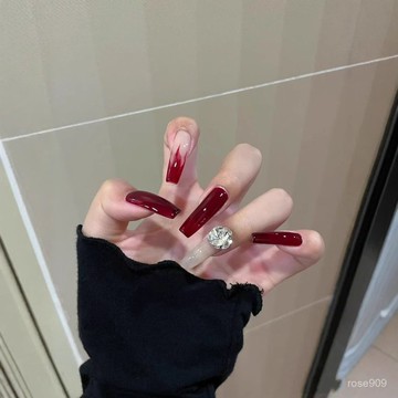 💥新年戰甲❤️手工穿戴甲新年款冷豔高級感複古紅色係甲片冰透爆閃鑲鑽顯白美甲純手工穿戴甲 RGHJ