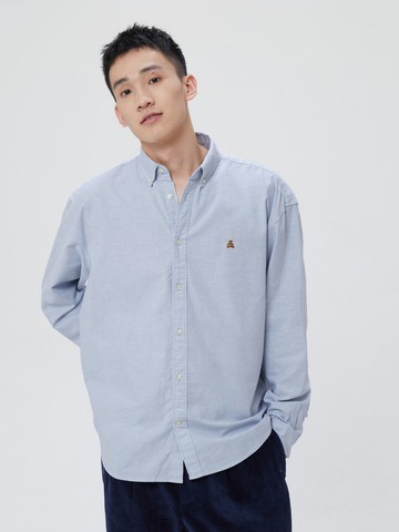 男女同款 清爽小熊刺繡寬鬆長袖襯衫-淺藍色