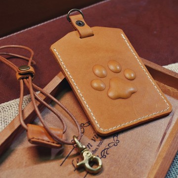 【客製】貓掌皮革識別證【我的肉糗球】 客製化禮物 刻字 證件套