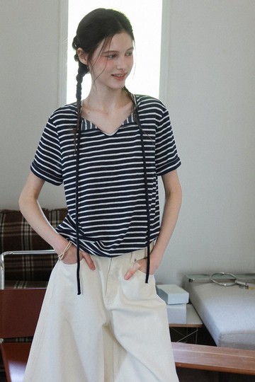 前後兩穿 / 微透條紋短袖T恤