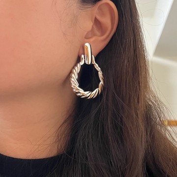 •Duchess•  MONET銀色弧度大垂圈耳環