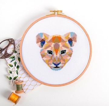 Baby Lion Cross Stitch PDF Pattern 十字繡