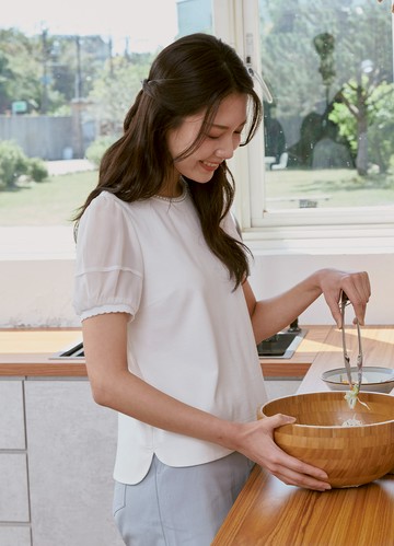 淨甜純粹拼接雪紡圓領上衣