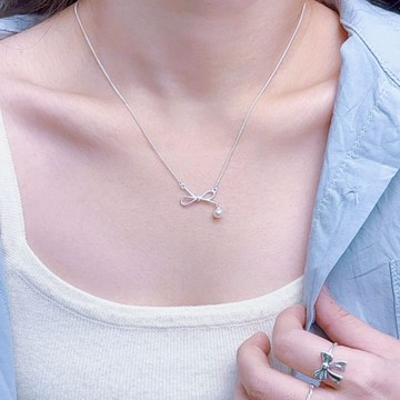 【A&R】S925純銀蝴蝶結淡水珍珠鎖骨項鍊 附馬卡收納盒