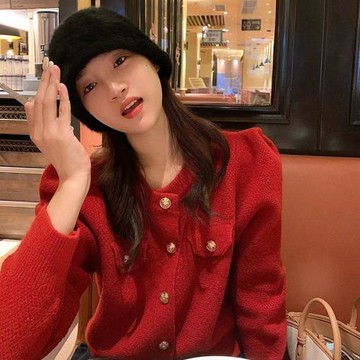 紅色毛衣女春秋季歐貨小衫漂亮小衫龍年本命年小香風針織開衫外套