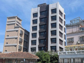 {薇閣翠嶺2號}一層一戶3房+車位｜台北市北投區翠嶺路