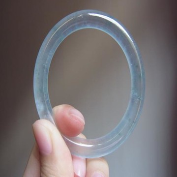 高冰種飄花翡翠手鐲天然緬甸a貨正品玻璃種細圓條翡翠玉鐲子女款