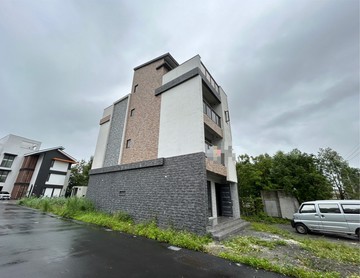 宜蘭市都計內黎明路電梯農舍｜宜蘭縣宜蘭市黎明路