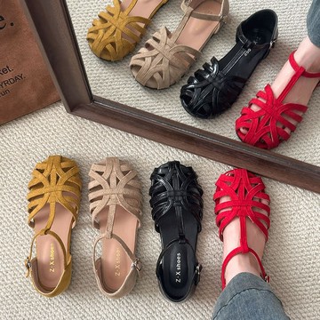 【現貨出清】氣質純色線條拼接金屬釦圓頭平底涼鞋．白鳥麗子