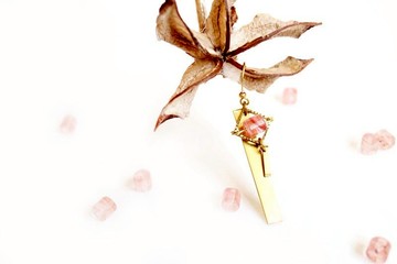 【UNA-優娜手作】幾何拼貼方形簍空西瓜晶 - 銅耳掛式 黃銅 客製化 天然寶石