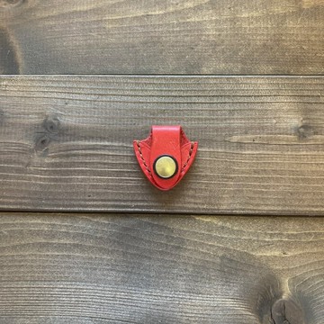口袋型撥片套 客製款 (紅 x 黑) 黃銅釦版