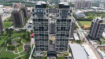 ✨RU✨屋主熟丨烏日高鐵丨一手屋丨景觀三房+平車｜台中市烏日區環河路五段