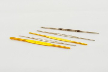 【文具通】雙頭 勾針 鉤針 毛線 工具 編織 P2050005【APP滿額下單10%點數(單一帳號最高1000點)】9/30止