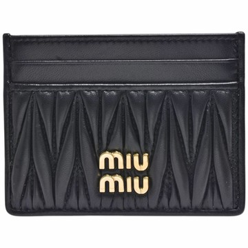 MIU MIU 經典品牌LOGO皺褶小羊皮萬用卡片夾(黑色)