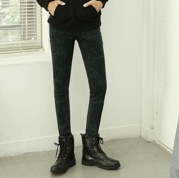 FINDSENSE Z1 韓國 時尚 潮 男 水洗 黑色 雪花 修身小腳褲 九分褲 休閒長褲 學生牛仔褲