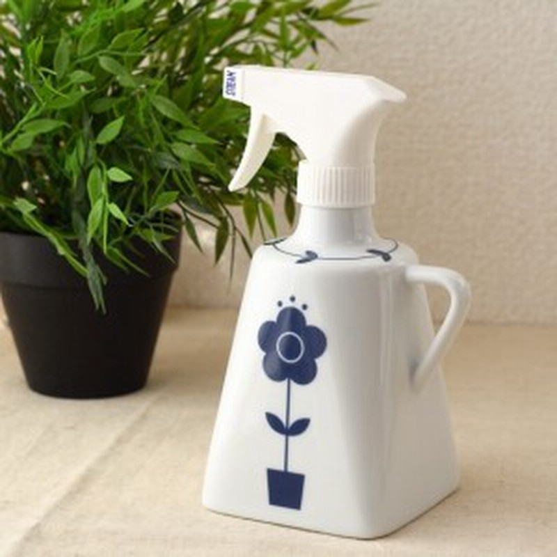 ブルーフラワー 陶器製スプレーボトル 500ml 日本製 美濃焼 観葉植物の水やりに 霧吹き 水やり 詰め替え 消臭ファブ 細かいミスト アルコ 通販 Lineポイント最大1 0 Get Lineショッピング