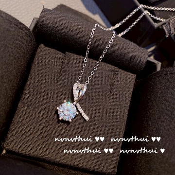 隔日到貨 布拉格的廣場 2克拉 莫桑鑽 水晶 八心八箭 完美切工 項鏈 項鍊N52