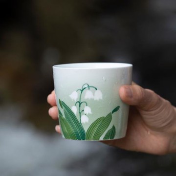 山水間鈴蘭荷花繡球花手繪茶杯高顏值陶瓷水杯女早餐好看杯子家用