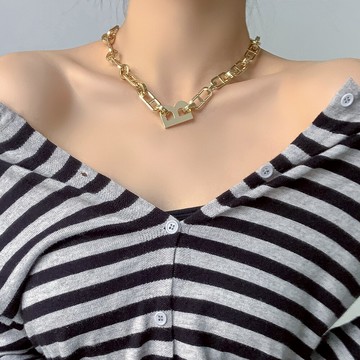 b字母古巴項鏈女ins嘻哈短款鎖骨鏈女簡約氣質時尚脖頸鏈個性吊墜