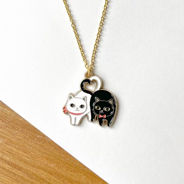 Meow黑貓白貓心心尾巴頸鏈