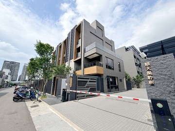 廍子順天風聆樹全新雙車別墅｜台中市北屯區太祥西街