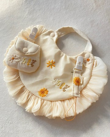 刺繡花瓣兜 奶嘴鏈 平安福袋 彌月禮盒