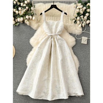 高端精致禮服女宮廷風法式復古提花大擺裙名媛氣質收腰背心連衣裙