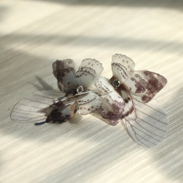 不對稱蝴蝶耳環一對&水鑽925銀耳針 pierced or clip-on earring