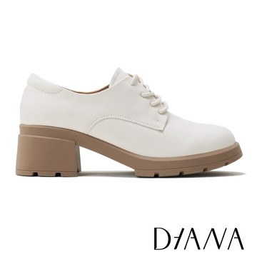 DIANA  真皮復古綁帶厚底牛津鞋 米色 #56783
