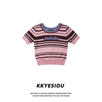 KKyesiou甜酷風條紋針織短款上衣女法式正肩bm辣妹學院風短袖T恤