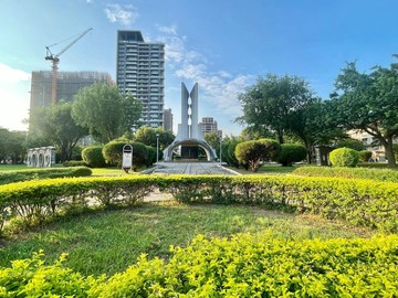 超商最愛大角地240坪/十四期823公園松強國小旁｜台中市北屯區美和段