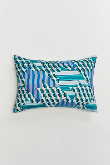 Flying Shadows 滄海翊影 長形抱枕 35x50cm含枕芯