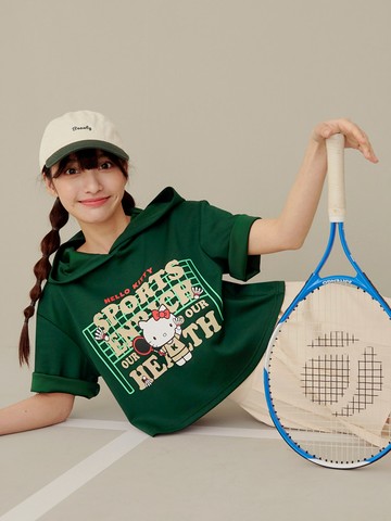 KITTY 運動會．太空棉短版羽毛球印花連帽短TEE