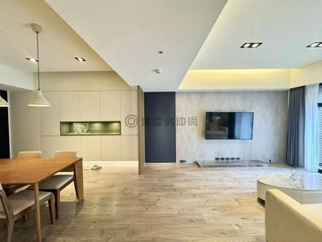 惠宇富山居｜精裝戶大三房平車｜室內33坪｜台中市北屯區軍福七路