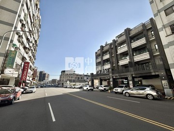 太平樹孝商圈臨路電梯透天店面｜台中市太平區育仁路