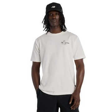 New Balance 短袖上衣 男裝 噴泉插畫 米 MT61J9ICSST-F