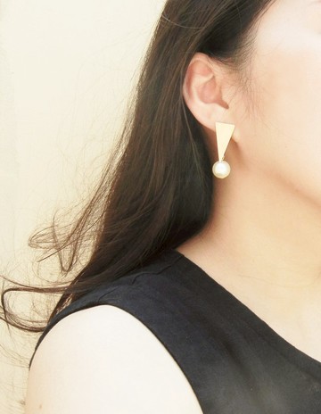 *coucoubird*大三角墜珍珠耳環