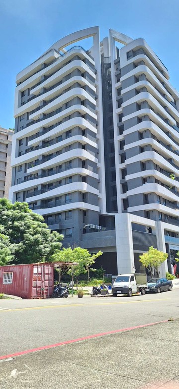 專任！！晴川硯 北區豬事圓滿公園旁三房家俱電全附｜台中市太平區旱溪西路二段