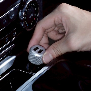 Highway Max 雙孔鋁質車充