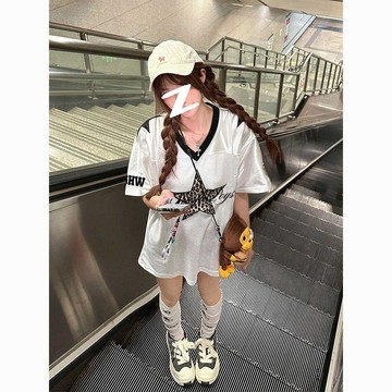 【夏季美式運動風】網眼球衣 豹紋 五角星 貼布繡 短袖 T恤 女 寬鬆 潮牌 上衣 短袖上衣 上衣短袖