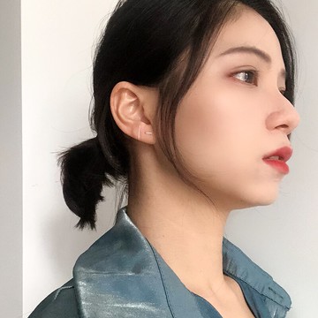 眼觀925純銀線條耳釘女簡約個性幾何U型創意高級感網紅耳環冷淡風1入