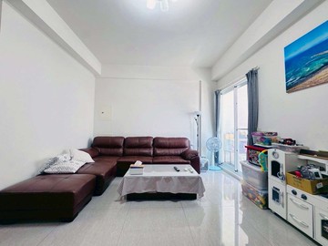 長興國小走路上學!!屋齡10年大坪數五房車墅｜台南市仁德區太子二街