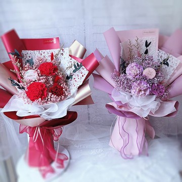 藍芯花藝 星光康乃馨花束 母親節花束 母親節 生日禮物 客製化禮