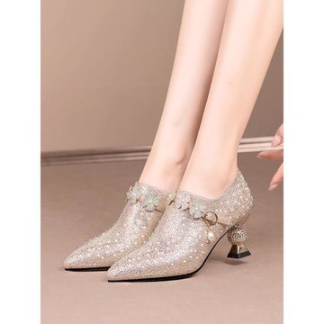 氣質名媛單鞋女粗跟真皮春秋季新款水鉆花朵時裝鞋尖頭深口高跟鞋