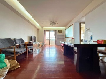 獨家親友件光大國宅面公園次頂高樓三房｜台中市北區日興街