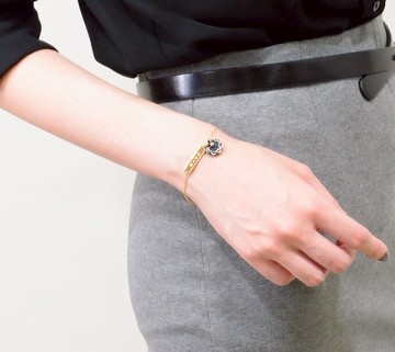 藍米 小花墜飾 手工刺繡手鍊